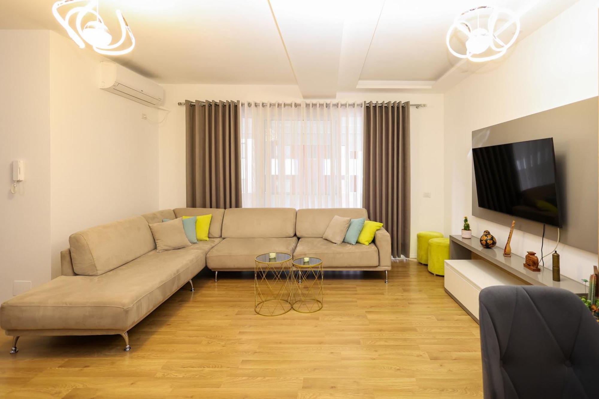 Romina Apartment Berat Exteriör bild